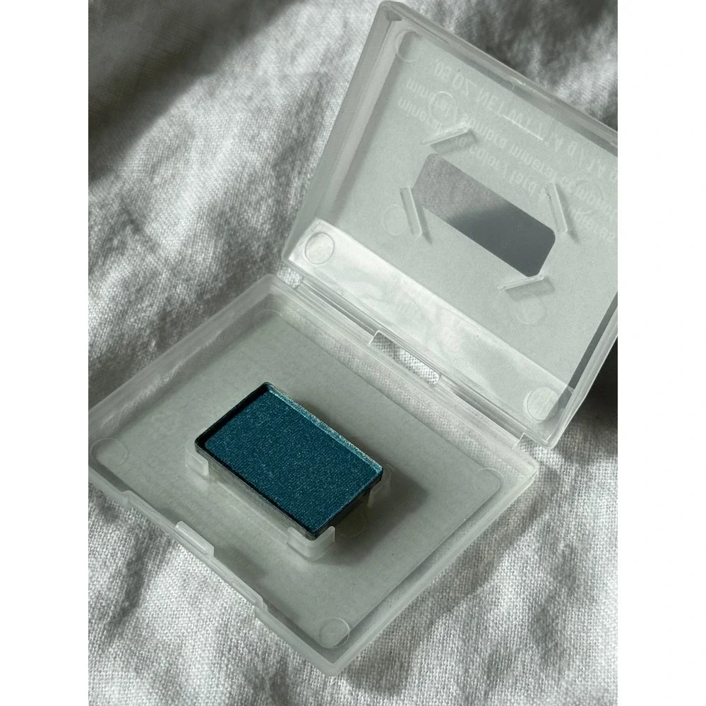 Mary Kay Mineral Eye Color Azure Blue Shimmer Eyeshadow .05 oz